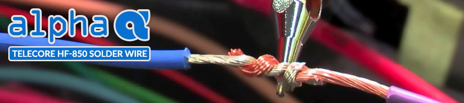 Photo of two men at work, wearing 3M respirators.