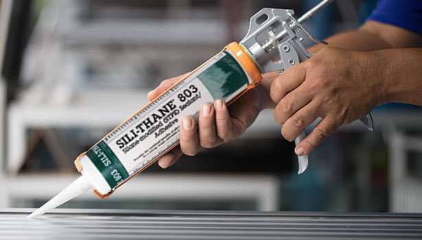 Sili-Thane 803 cauling gun