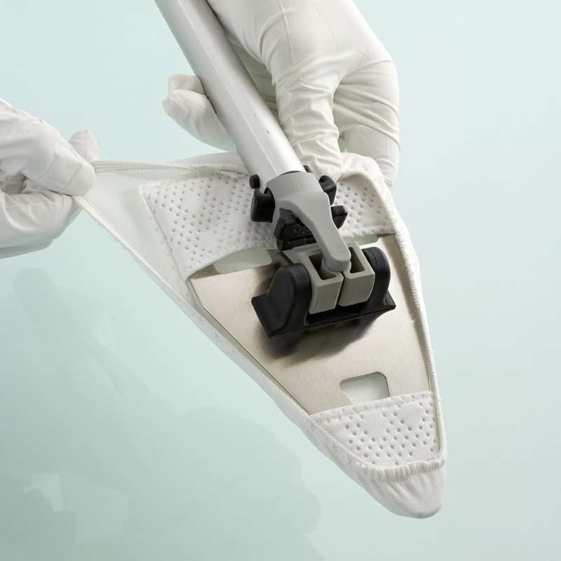 EasyClean™ 360 Polyester Elastic Isolator Cleaning Tool Covers, 4 x 7", 25 per Package